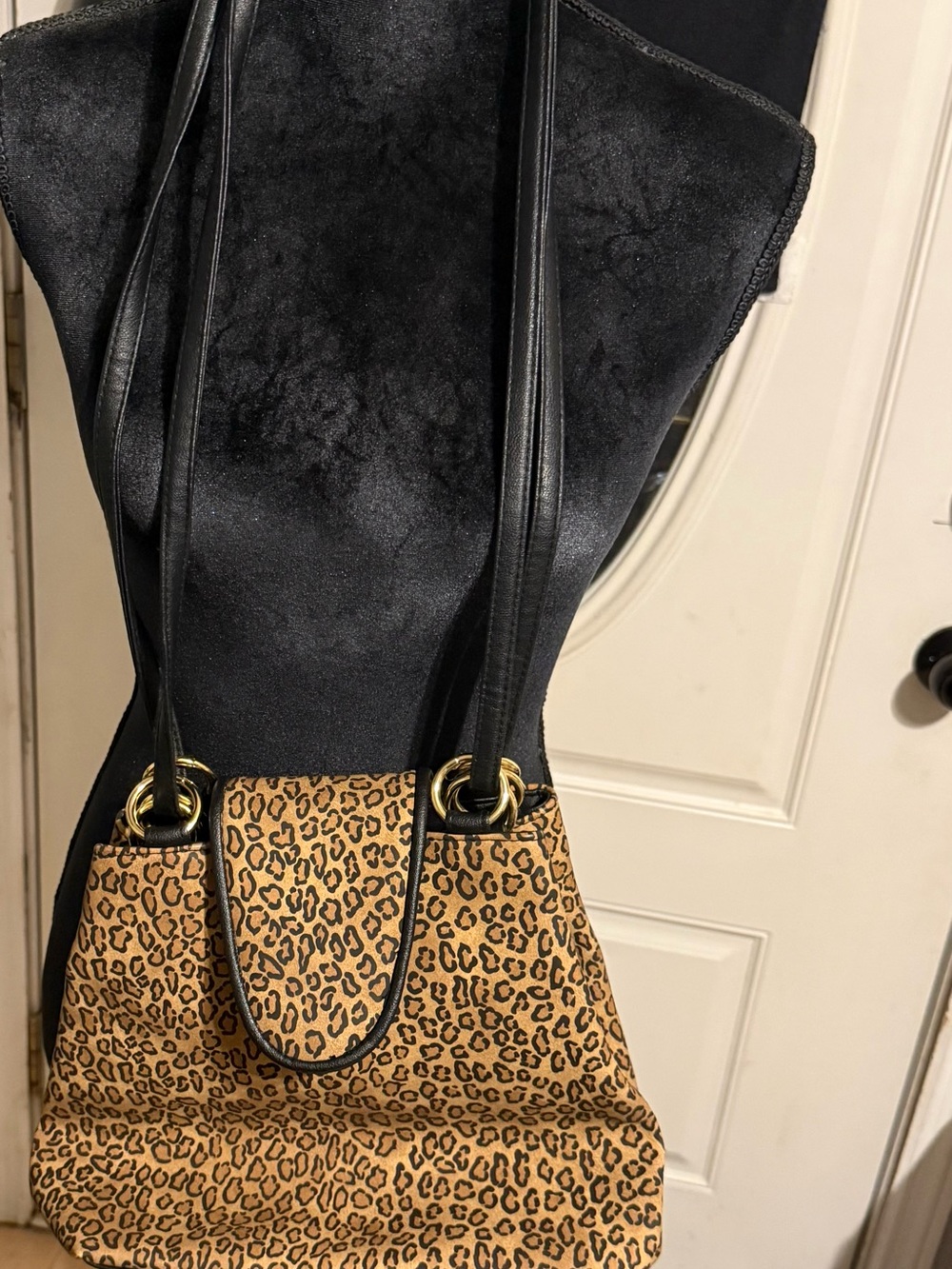 Leopard Print Purse - Picture 5 of 11